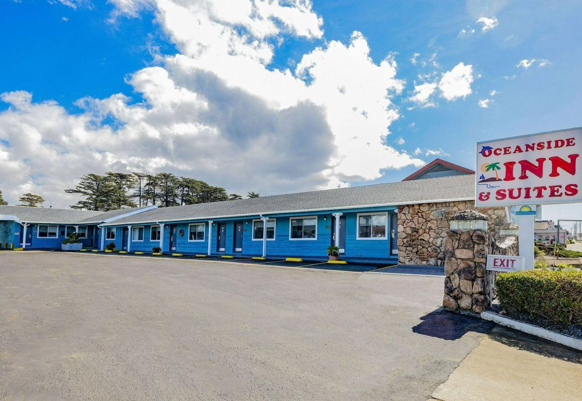 Oceanside Inn & Suites, a Days Inn by Wyndham hotel hero
