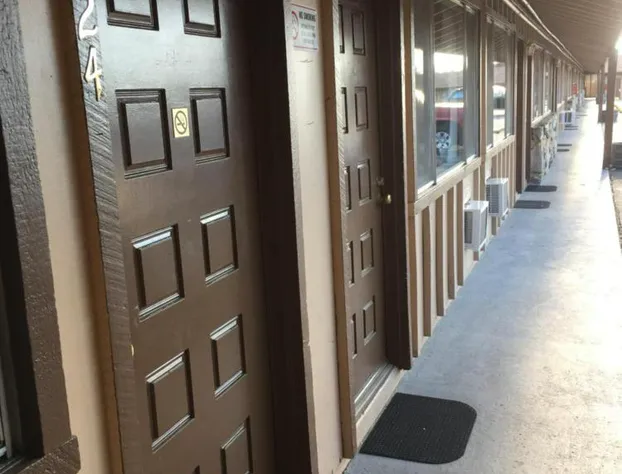 Holiday Lodge hotel detail image 4