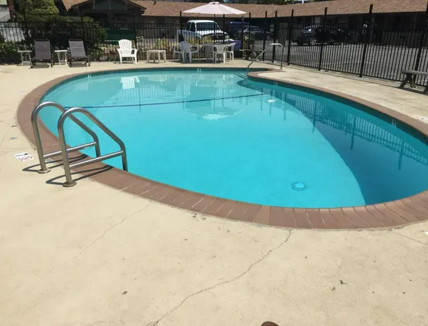 Holiday Lodge hotel detail image 4