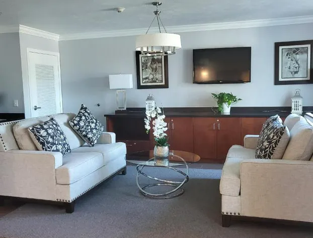 Sequoia Inn hotel detail image 4