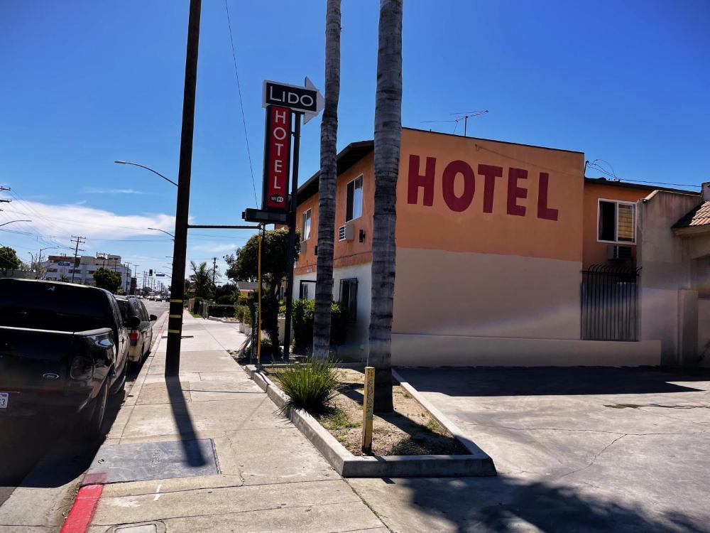 Lido Hotel hotel hero