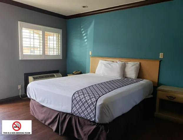 Eagle Inn Motel hotel detail image 4