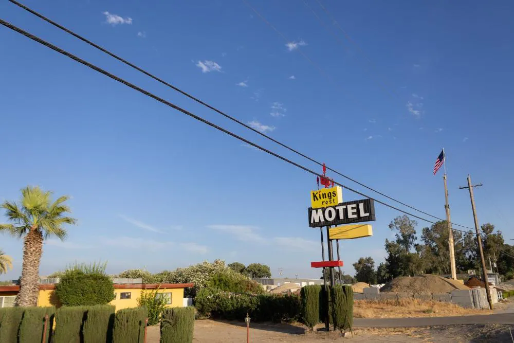 Kings Rest Motel hotel hero