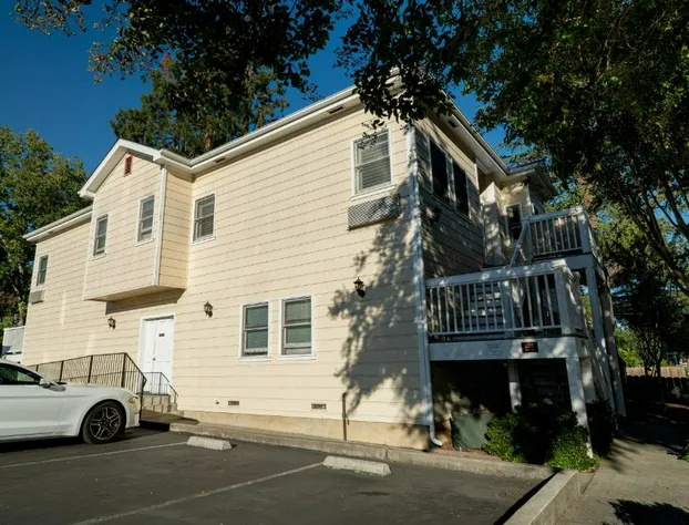 Elm House Inn hotel detail image 1