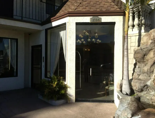 Jolly Roger Hotel hotel detail image 2