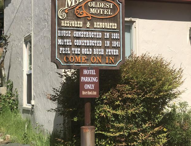 River Rock Inn hotel detail image 1