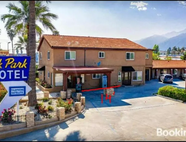 Oak Park Motel hotel detail image 1