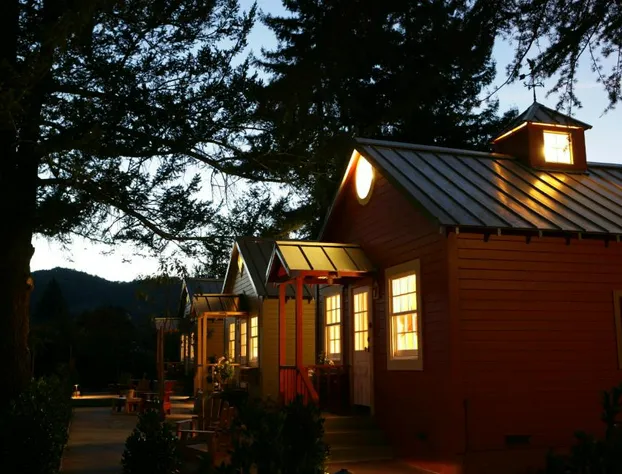 the cottages of napa valley hotel detail image 1