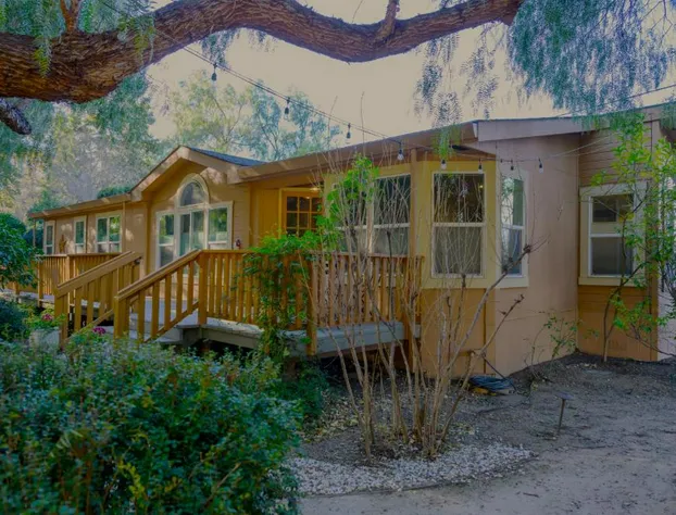 the cottages of napa valley hotel detail image 3