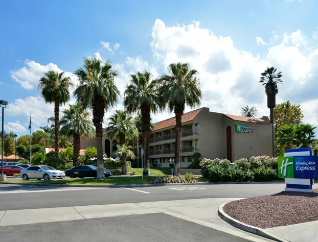 Holiday Inn Express Palm-Desert by IHG hotel detail image 3