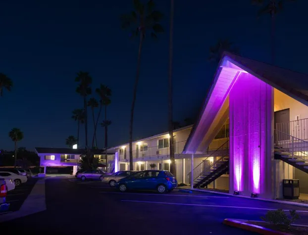 Hotel Iris - San Diego hotel detail image 1