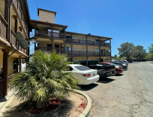 Palms Inn & Suites hotel detail image 2