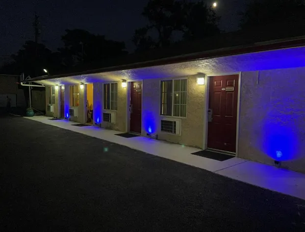 Economy Inn hotel detail image 3