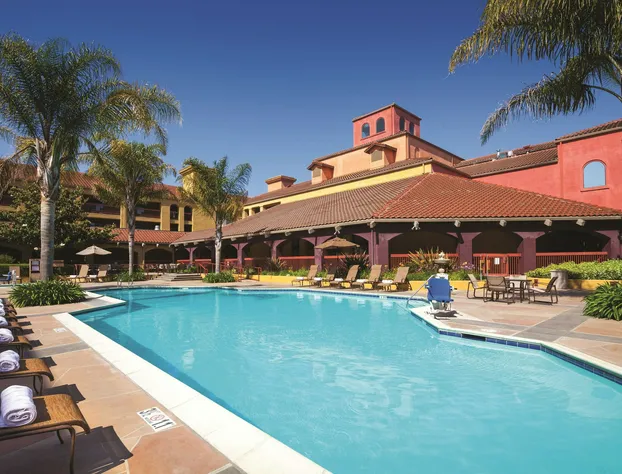 DoubleTree by Hilton Sonoma - Wine Country hotel detail image 1