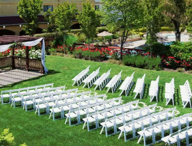 DoubleTree by Hilton Sonoma - Wine Country hotel detail image 3