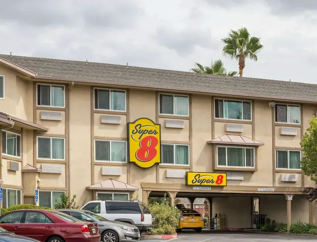 Super 8 by Wyndham Sacramento North hotel detail image 1