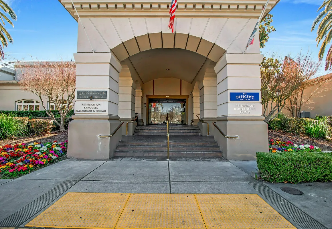 Lions Gate Hotel hotel hero