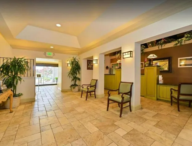 Lions Gate Hotel hotel detail image 2