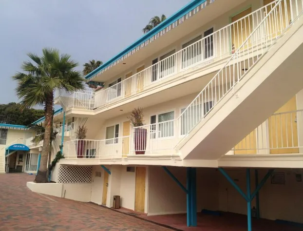Ocean Lodge Santa Monica Beach Hotel hotel detail image 1