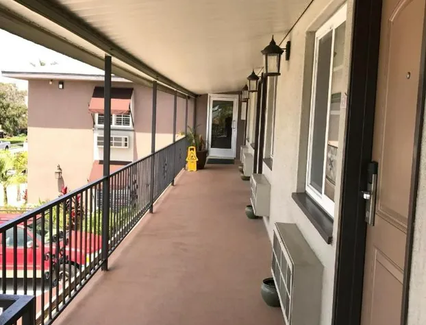 Berkshire Motor Hotel hotel detail image 4