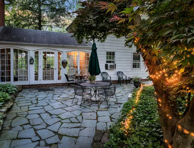 Lightner Farmhouse B&B hotel detail image 2