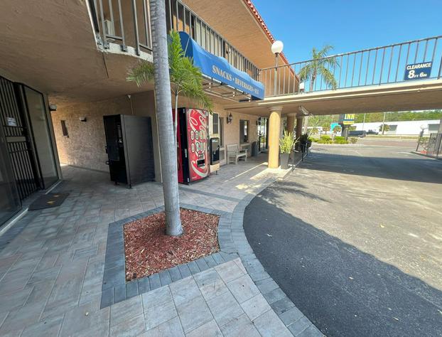 Tarpon Shores Inn hotel detail image 1