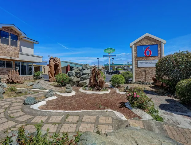 Motel 6 Ukiah, CA - North hotel detail image 1