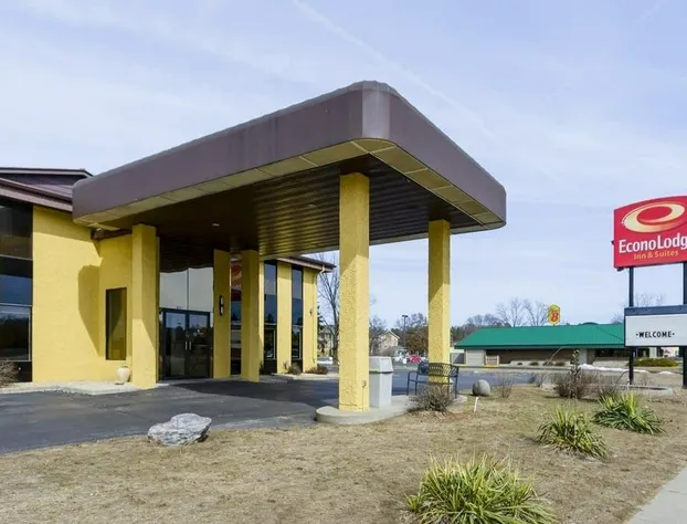 Econo Lodge Inn & Suites Wisconsin Dells hotel detail image 2