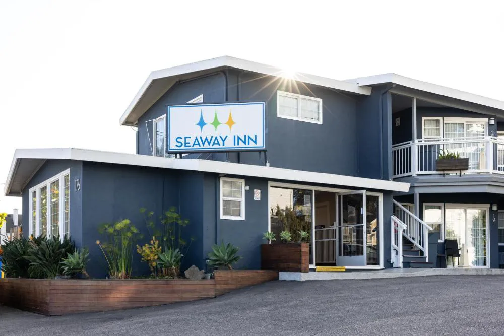 Seaway Inn hotel hero