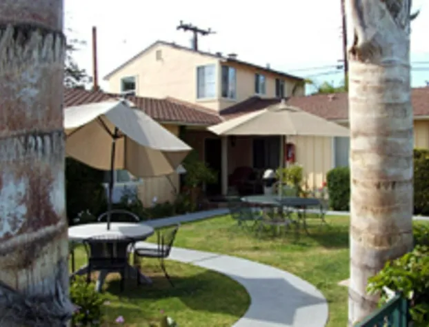 Oasis Inn & Suites hotel detail image 4