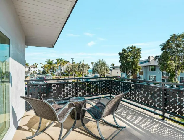 Pacific Crest Hotel Santa Barbara hotel detail image 2