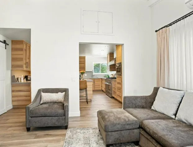 Pacific Crest Hotel Santa Barbara hotel detail image 4