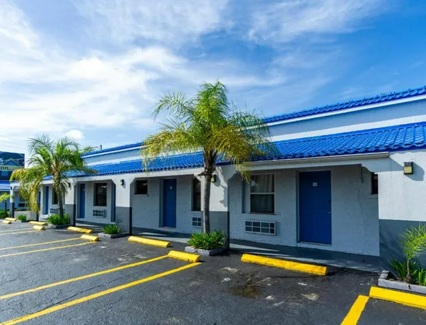 Budget Inn of Sebring hotel detail image 4