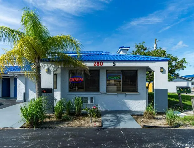 Budget Inn of Sebring hotel detail image 1