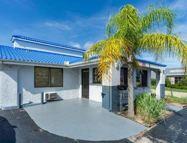 Budget Inn of Sebring hotel detail image 3