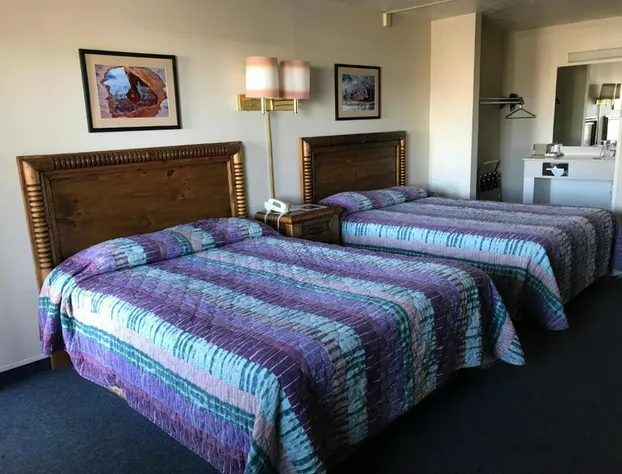 Four Corners Inn hotel detail image 3