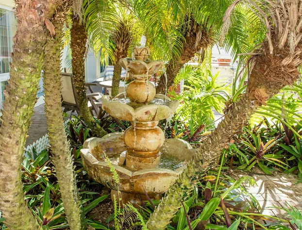 Ocean Lodge hotel detail image 2