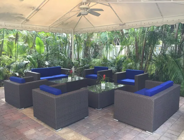 Ocean Lodge hotel detail image 3