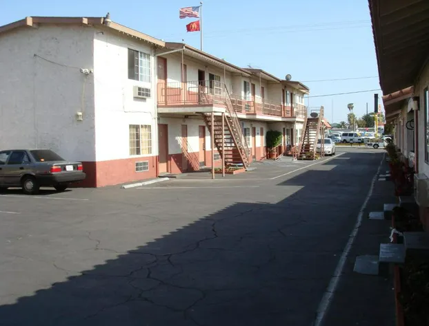 American Inn hotel detail image 2