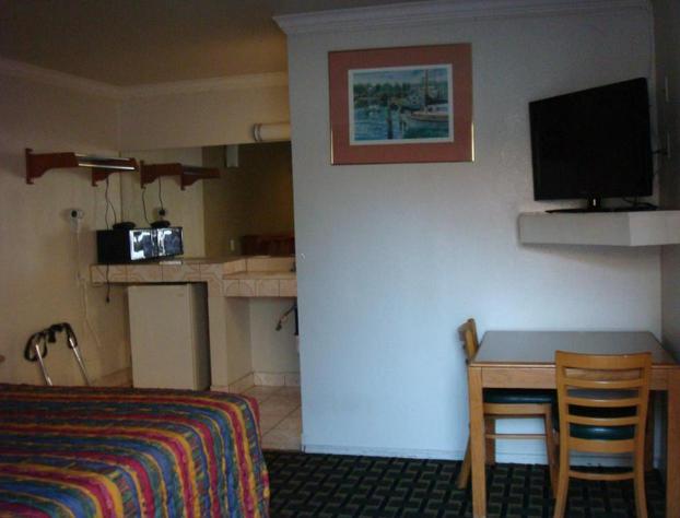 American Inn hotel detail image 2