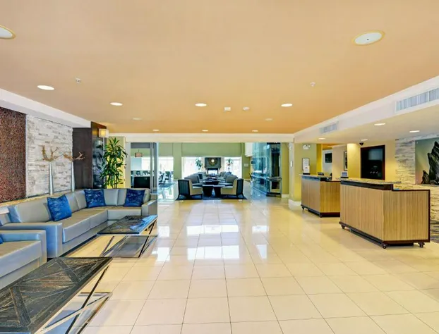 Embassy Suites by Hilton Valencia hotel detail image 3