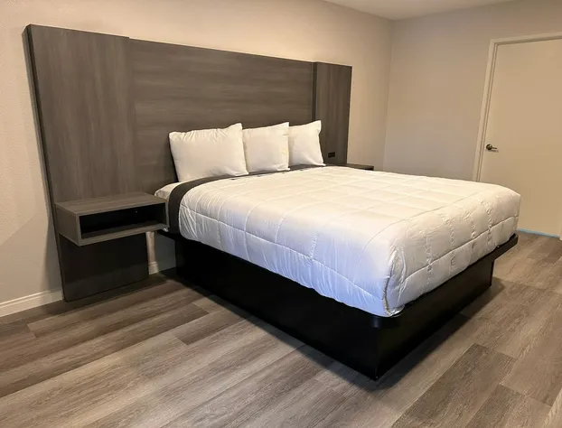 Five Star Inn West Covina hotel detail image 4