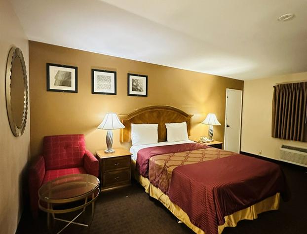 Franciscan Inn hotel detail image 4