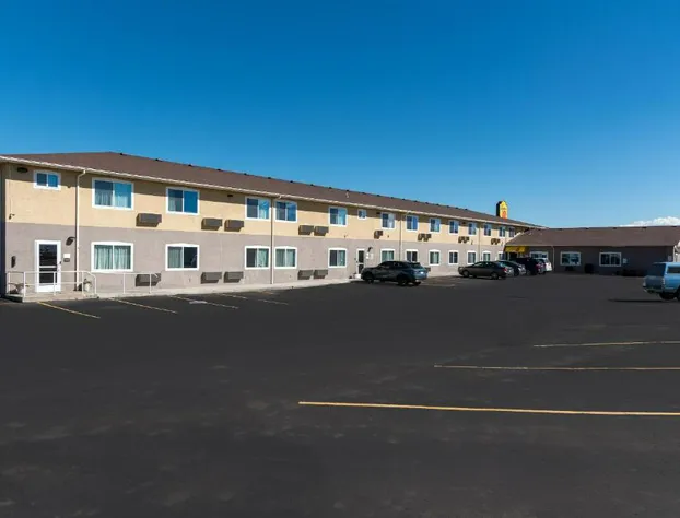 Super 8 by Wyndham Alamosa hotel detail image 1