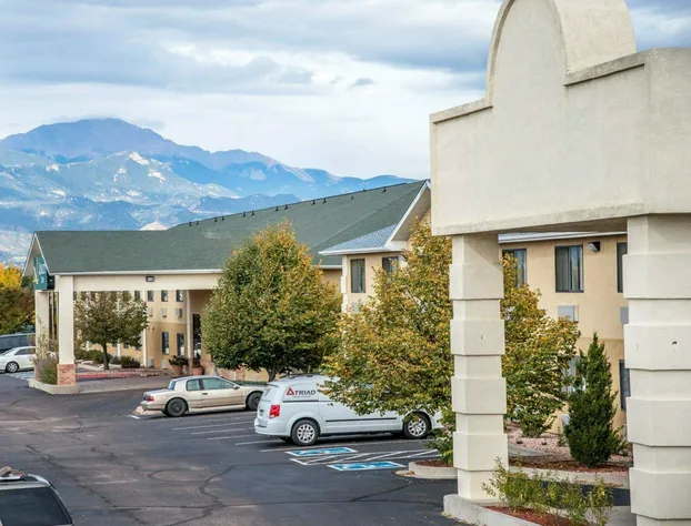 Quality Inn Colorado Springs Airport hotel detail image 3
