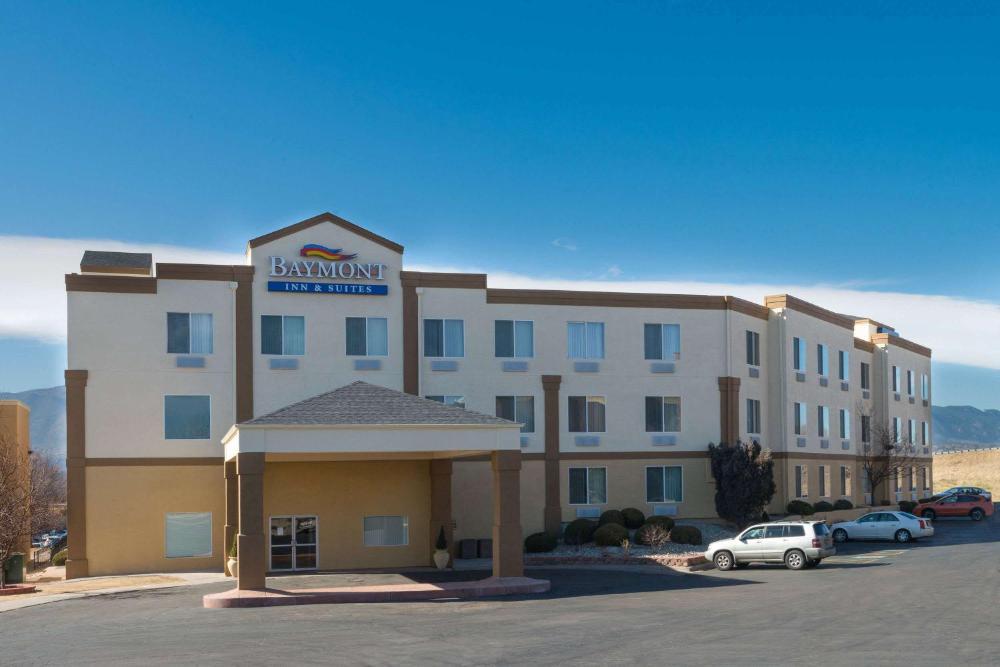 Baymont by Wyndham Colorado Springs hotel hero