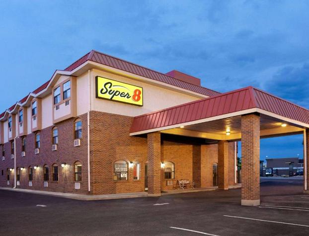 Super 8 by Wyndham Colorado Springs/Afa Area hotel detail image 1