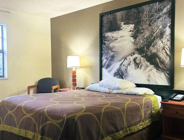 Super 8 by Wyndham Colorado Springs/Afa Area hotel detail image 4
