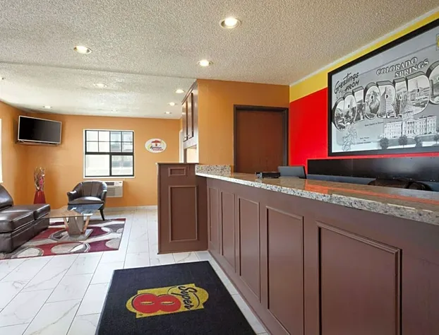 Super 8 by Wyndham Colorado Springs/Afa Area hotel detail image 2