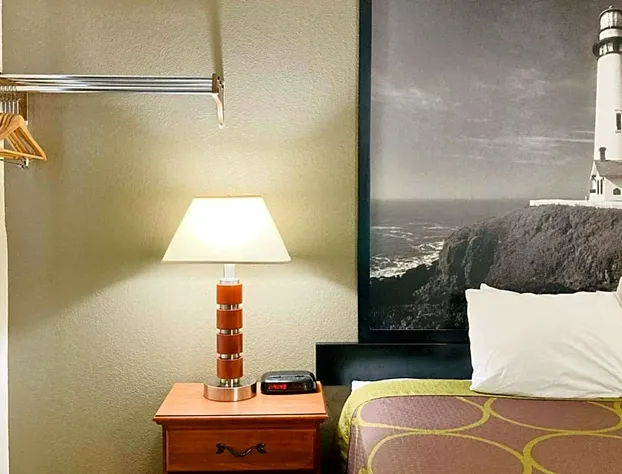 Super 8 by Wyndham Colorado Springs/Afa Area hotel detail image 4